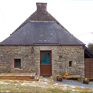  Hébergement de vacances Alya, Micro-maison En Campagne De